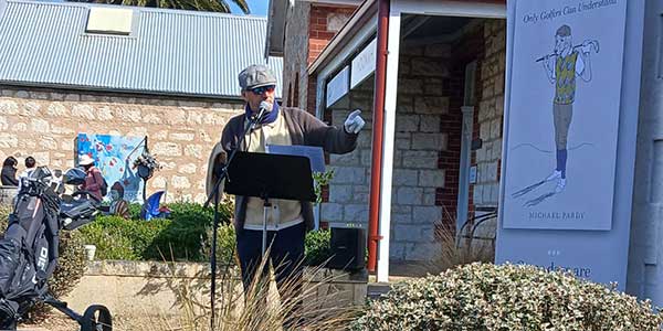 Michael reading at Antipodes Bookshop in Sorrento
